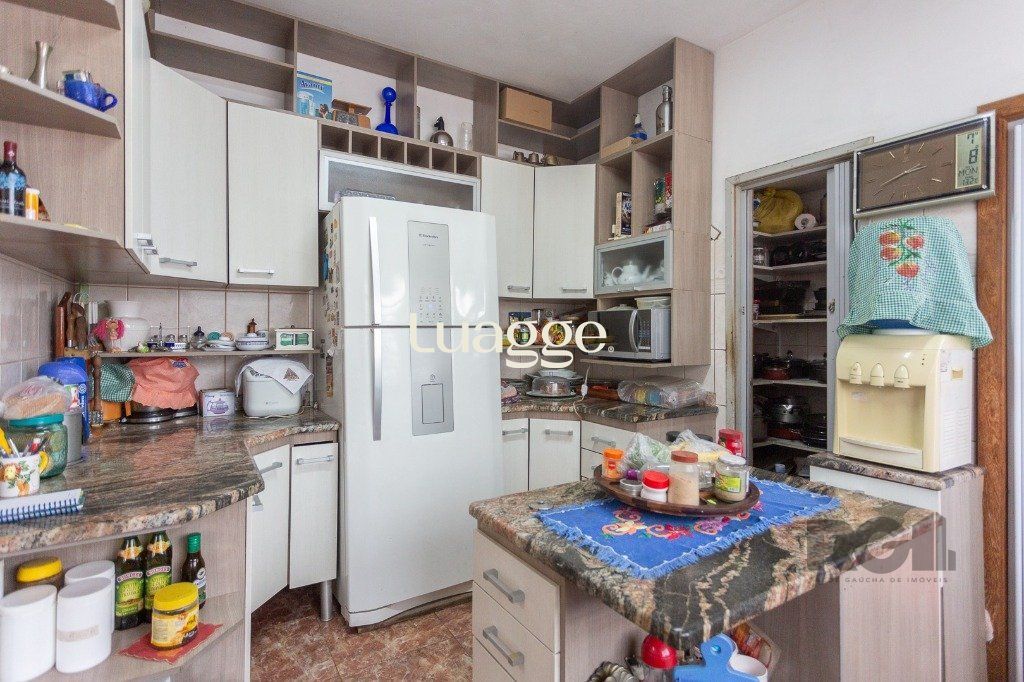 Casa à venda com 4 quartos, 246m² - Foto 13