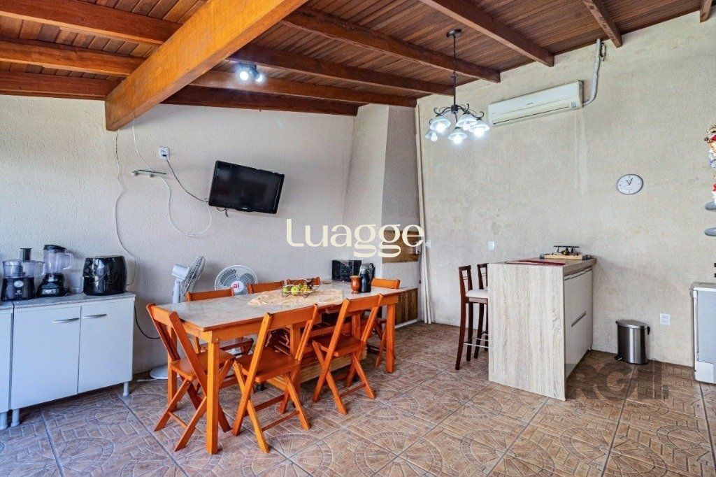 Casa à venda com 3 quartos, 188m² - Foto 6