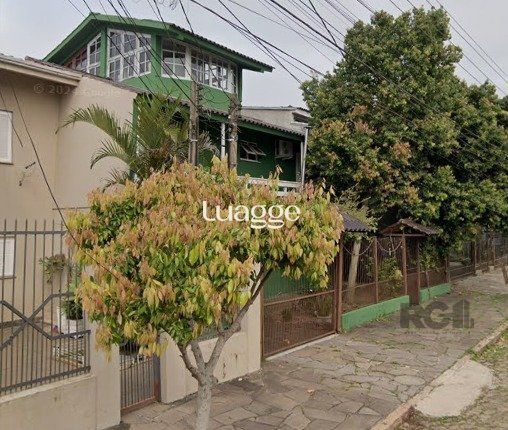 Casa à venda com 4 quartos, 225m² - Foto 3