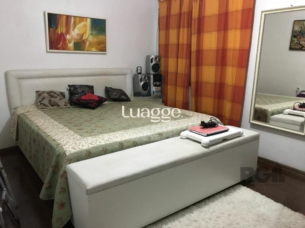 Casa à venda com 3 quartos, 145m² - Foto 14