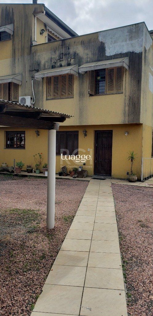 Casa à venda com 8 quartos, 201m² - Foto 7