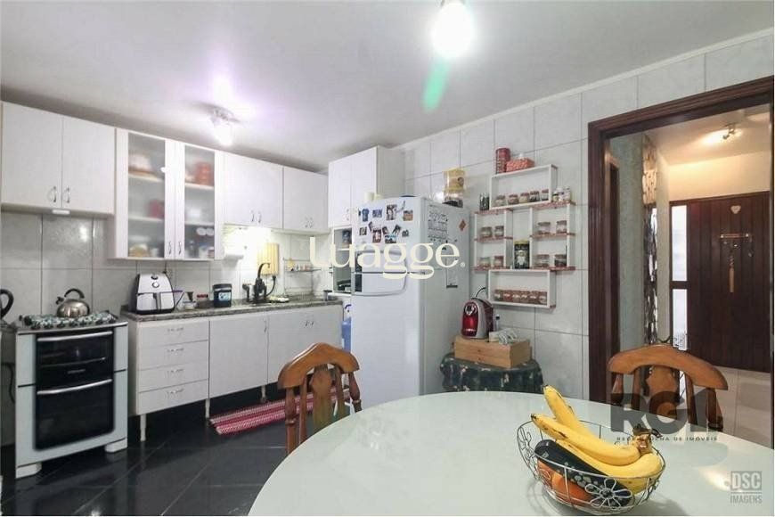 Casa à venda com 4 quartos, 285m² - Foto 18