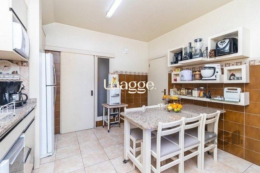 Casa à venda com 4 quartos, 236m² - Foto 11