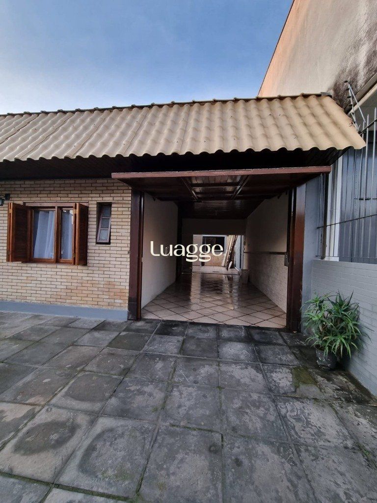 Casa à venda com 3 quartos, 227m² - Foto 5