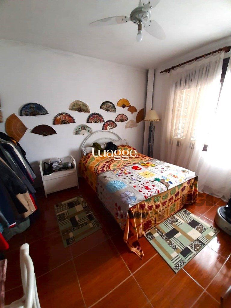 Casa à venda com 3 quartos, 211m² - Foto 12