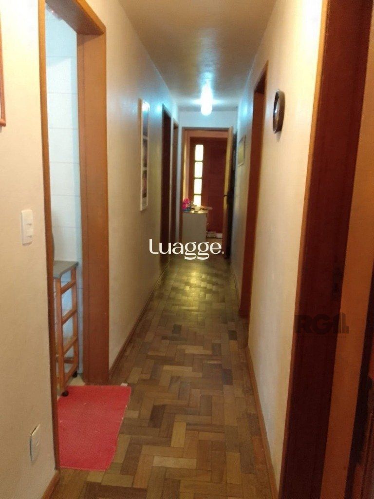 Casa à venda com 4 quartos, 242m² - Foto 22