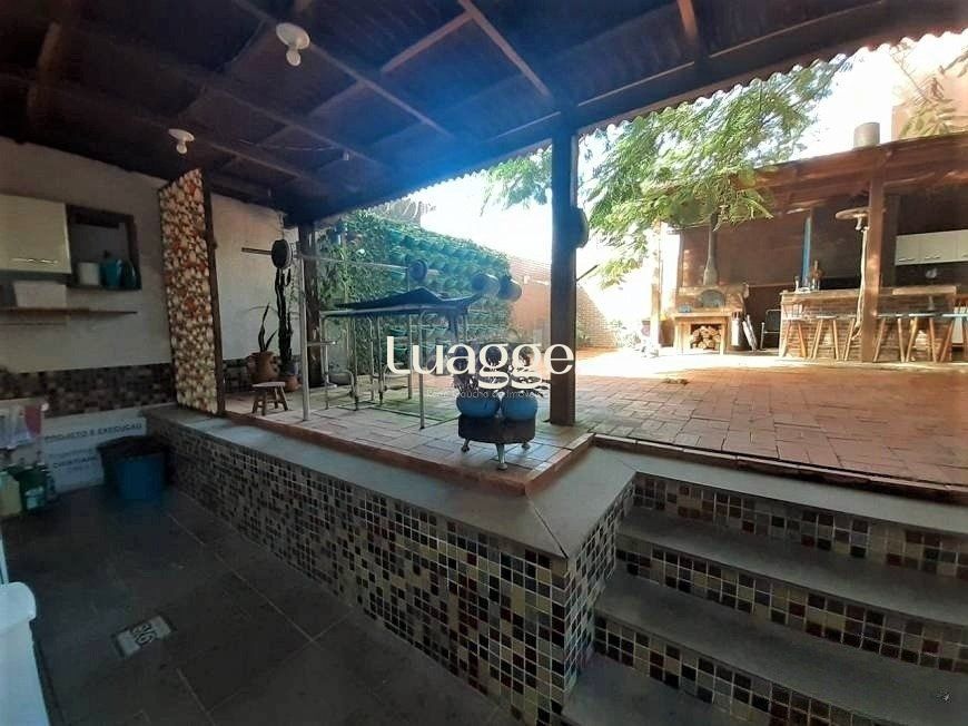 Casa à venda com 2 quartos, 234m² - Foto 19