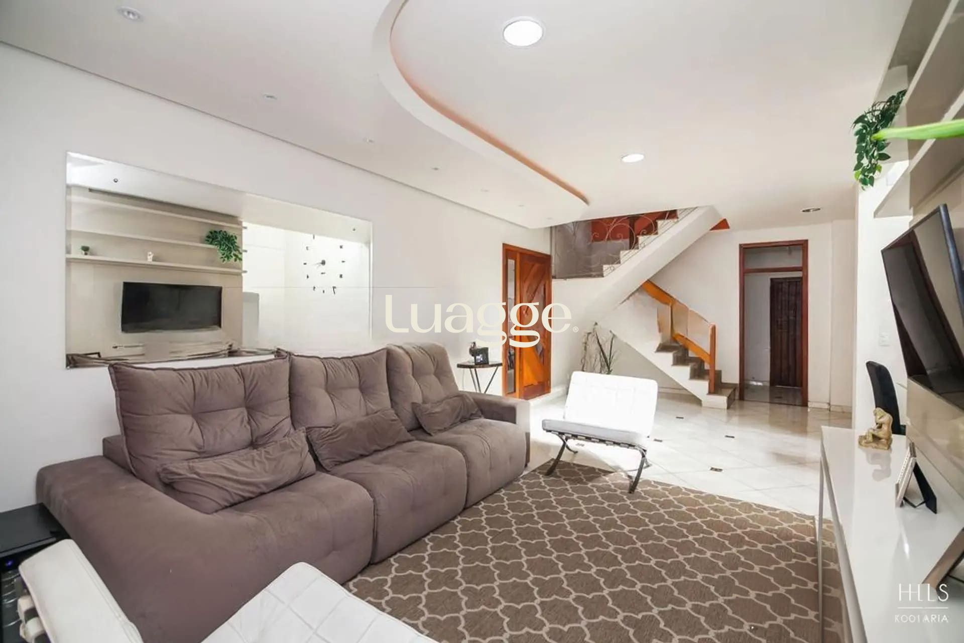 Casa à venda com 4 quartos, 292m² - Foto 4