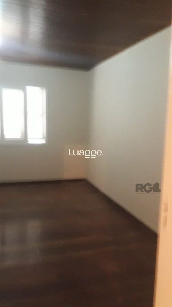Casa à venda com 3 quartos, 111m² - Foto 12