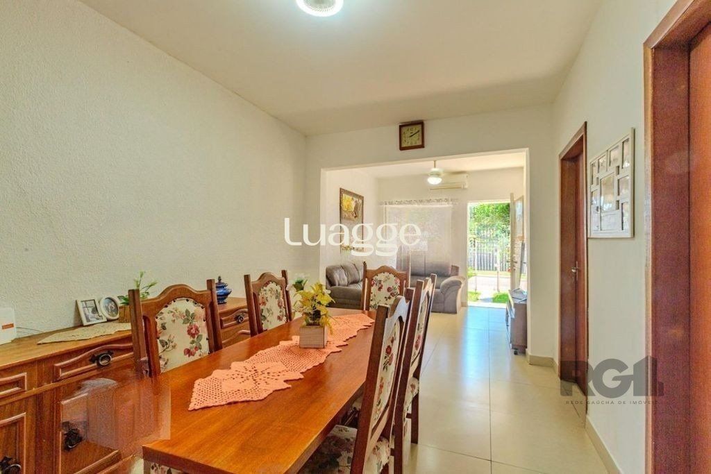Casa à venda com 3 quartos, 73m² - Foto 5