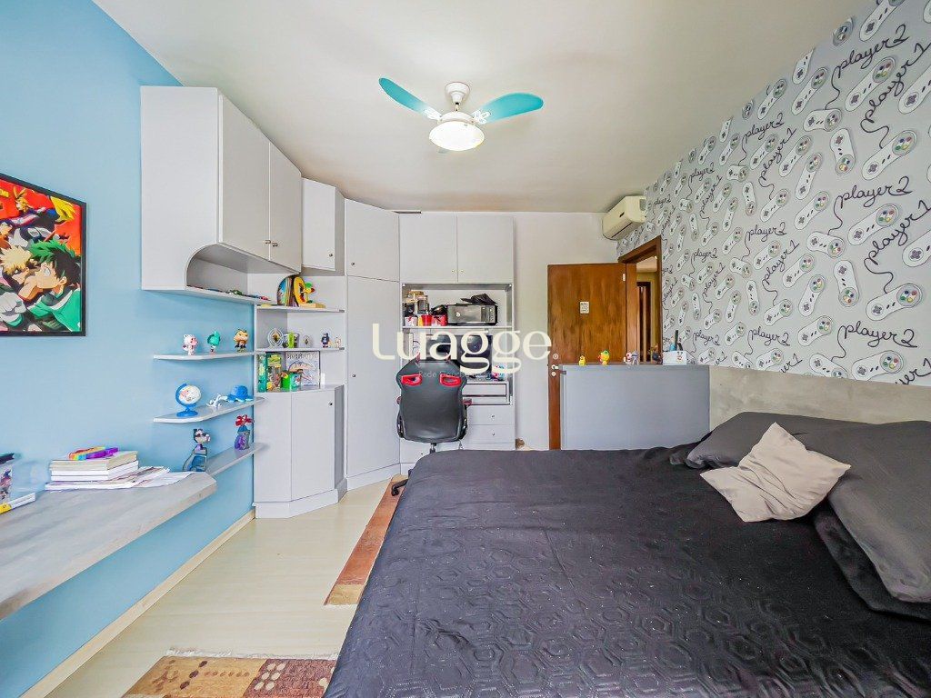 Casa de Condomínio à venda com 4 quartos, 243m² - Foto 38