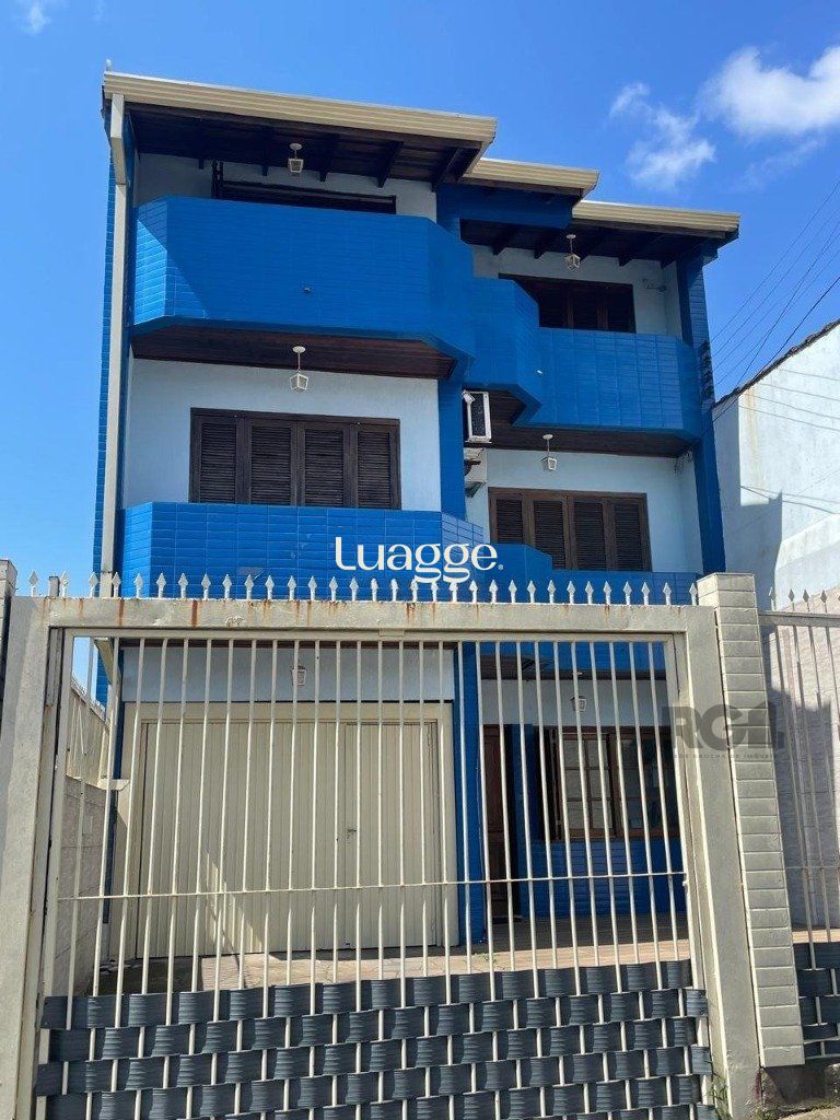 Casa à venda com 4 quartos, 419m² - Foto 1