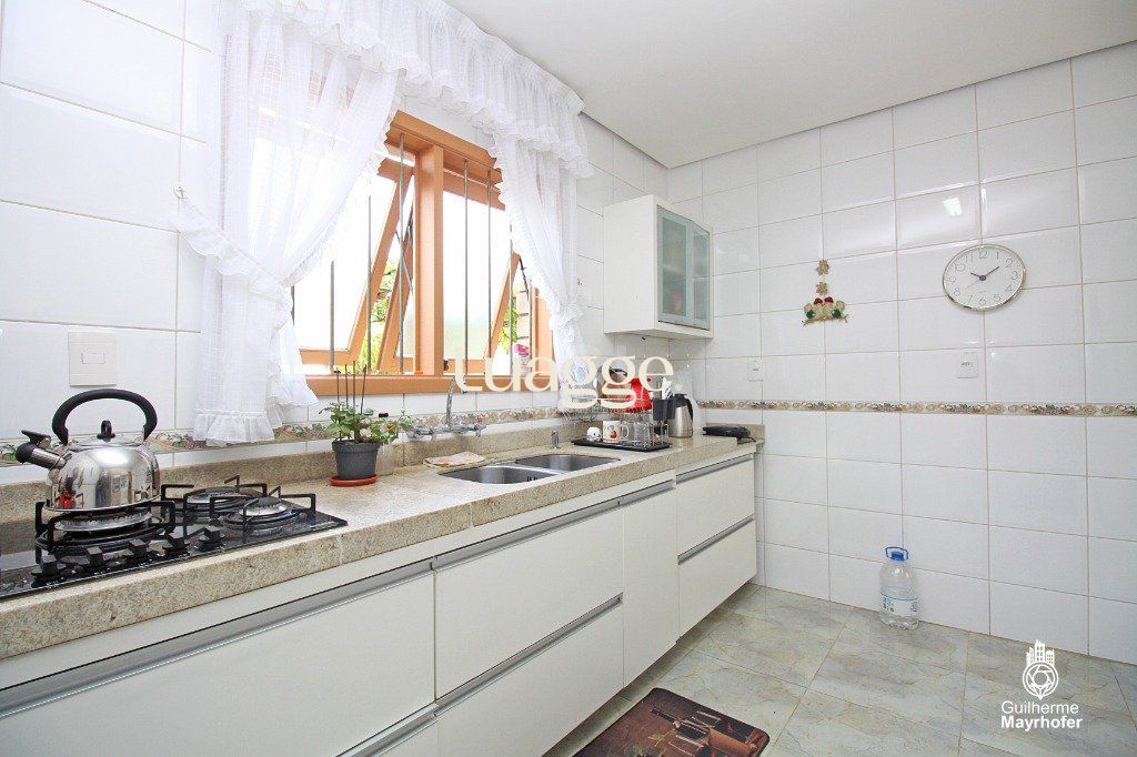 Casa à venda com 3 quartos, 356m² - Foto 23