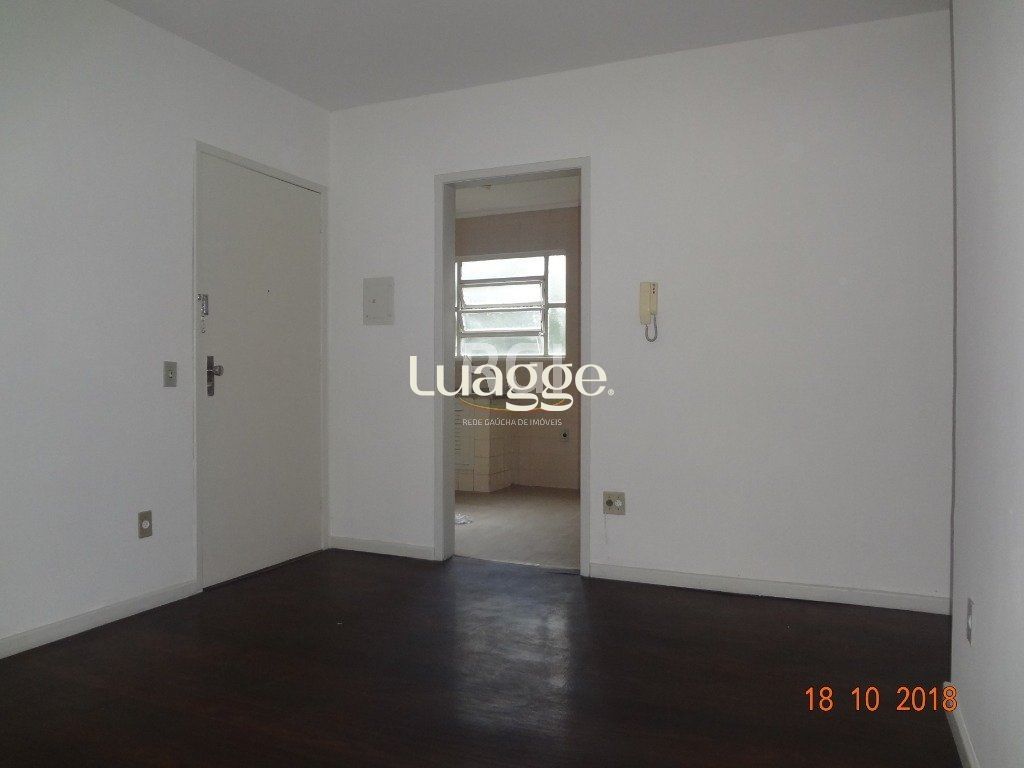Apartamento à venda com 2 quartos, 75m² - Foto 4