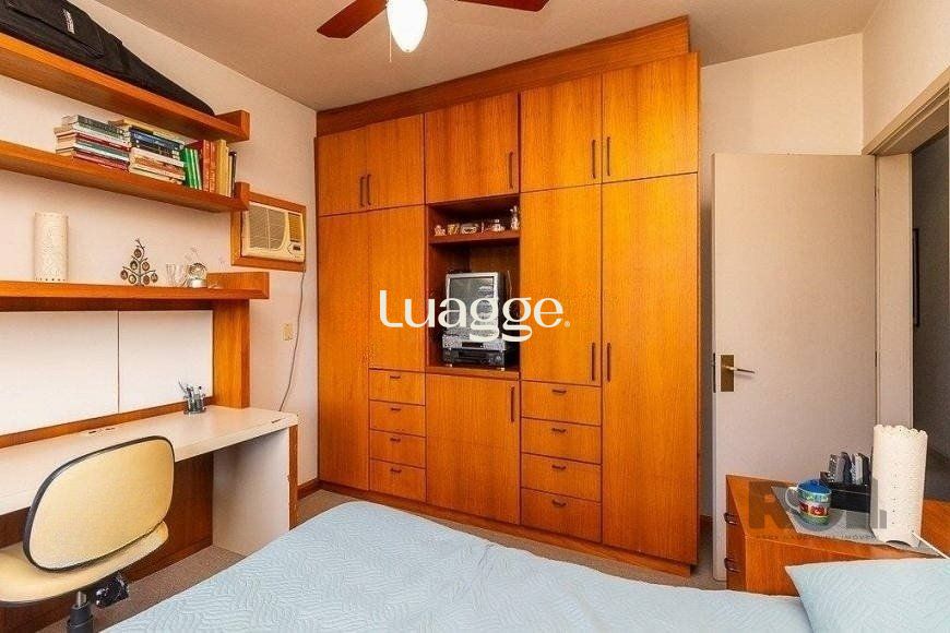 Casa à venda com 4 quartos, 236m² - Foto 5
