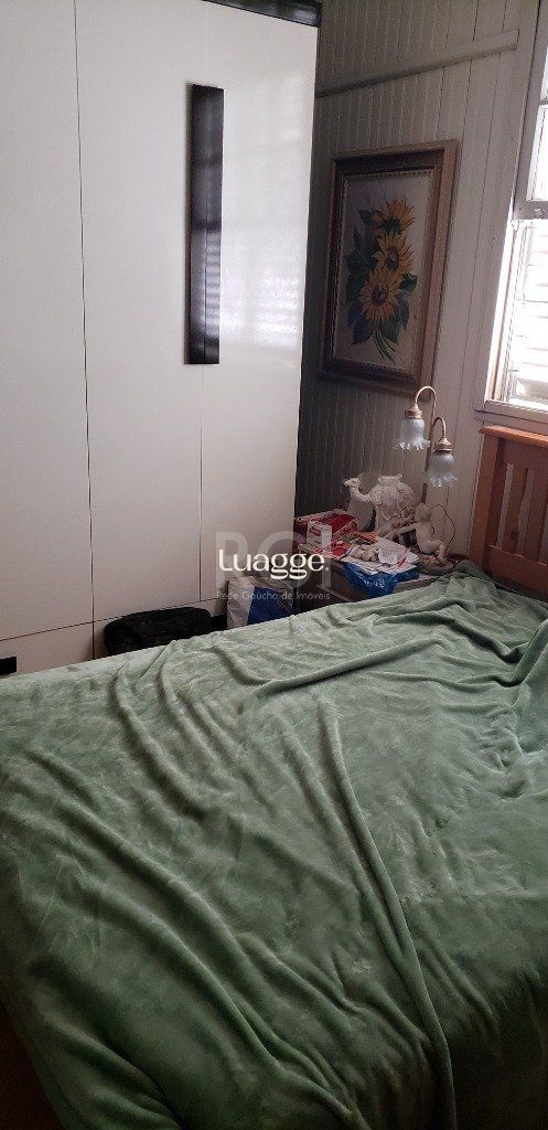 Casa à venda com 8 quartos, 201m² - Foto 25