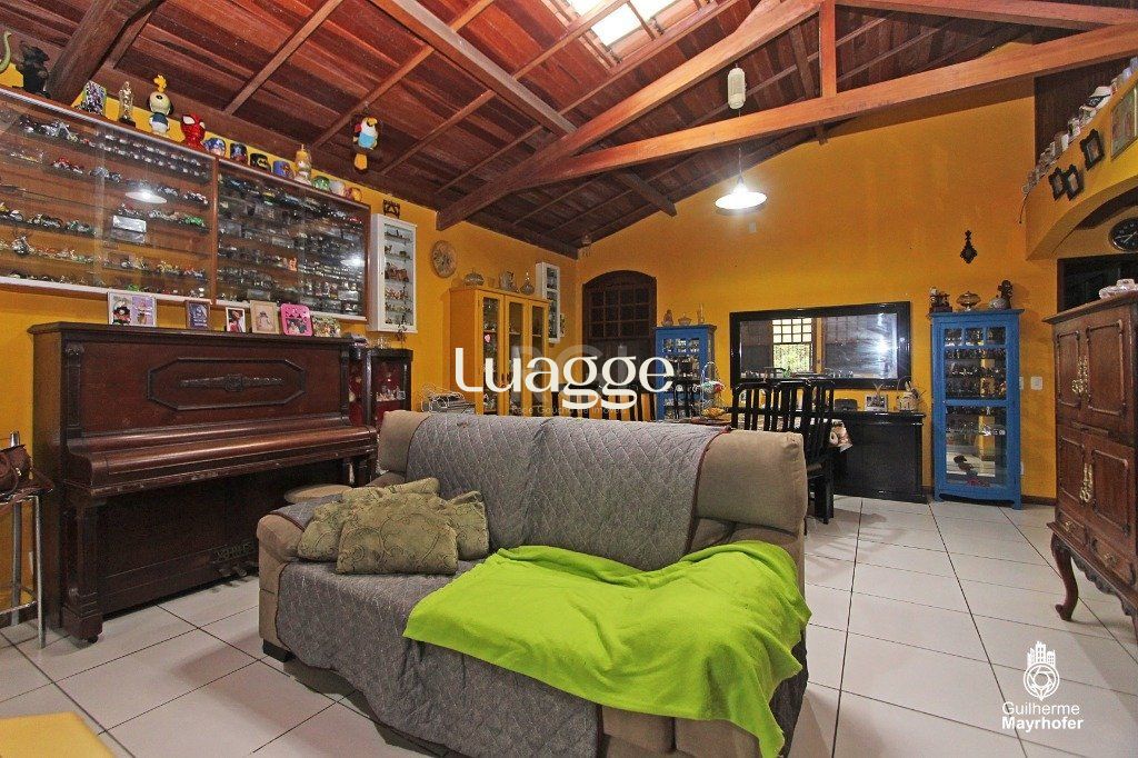 Casa à venda com 3 quartos, 383m² - Foto 3