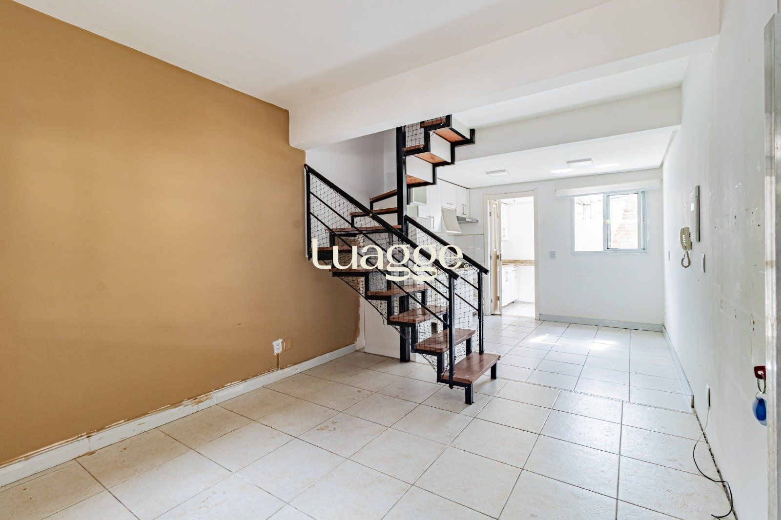 Casa de Condomínio à venda com 3 quartos, 101m² - Foto 2