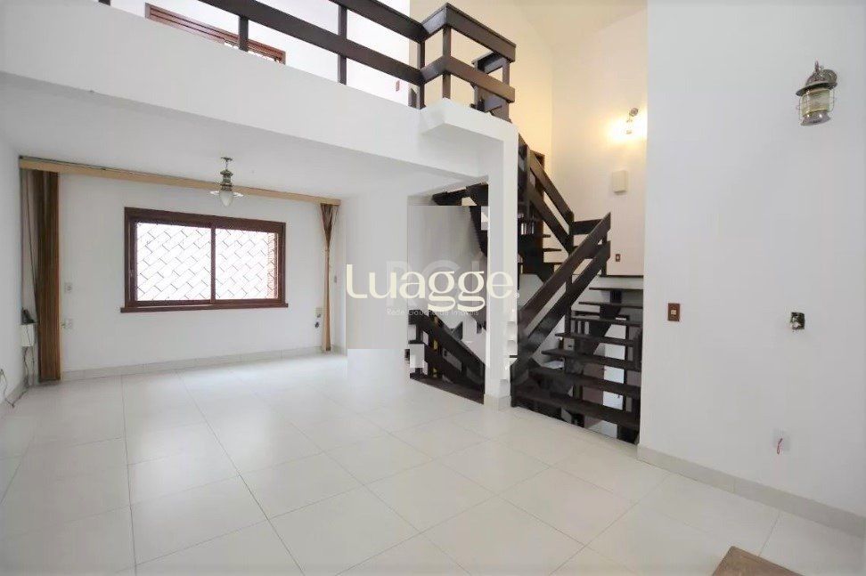 Casa à venda com 4 quartos, 269m² - Foto 8