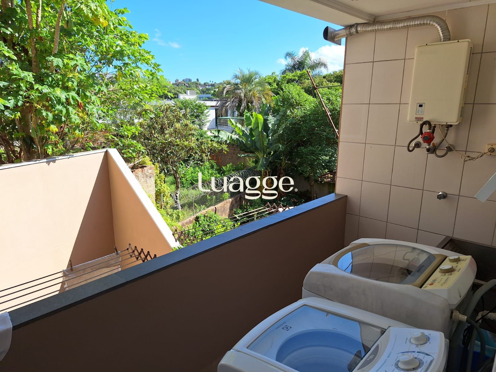 Casa à venda com 3 quartos, 249m² - Foto 26