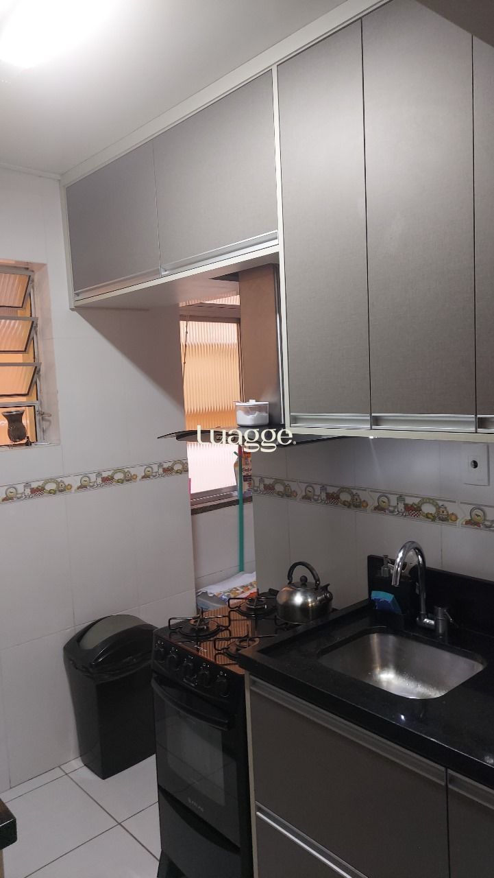 Apartamento à venda com 2 quartos, 52m² - Foto 17