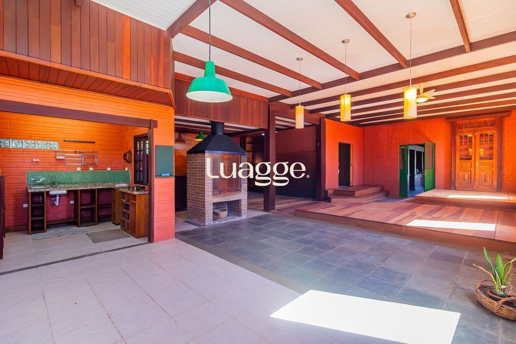 Casa à venda com 3 quartos, 292m² - Foto 12