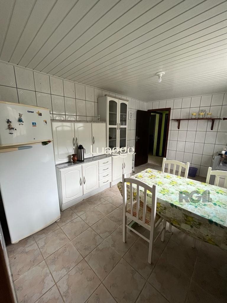 Casa à venda com 2 quartos, 68m² - Foto 12
