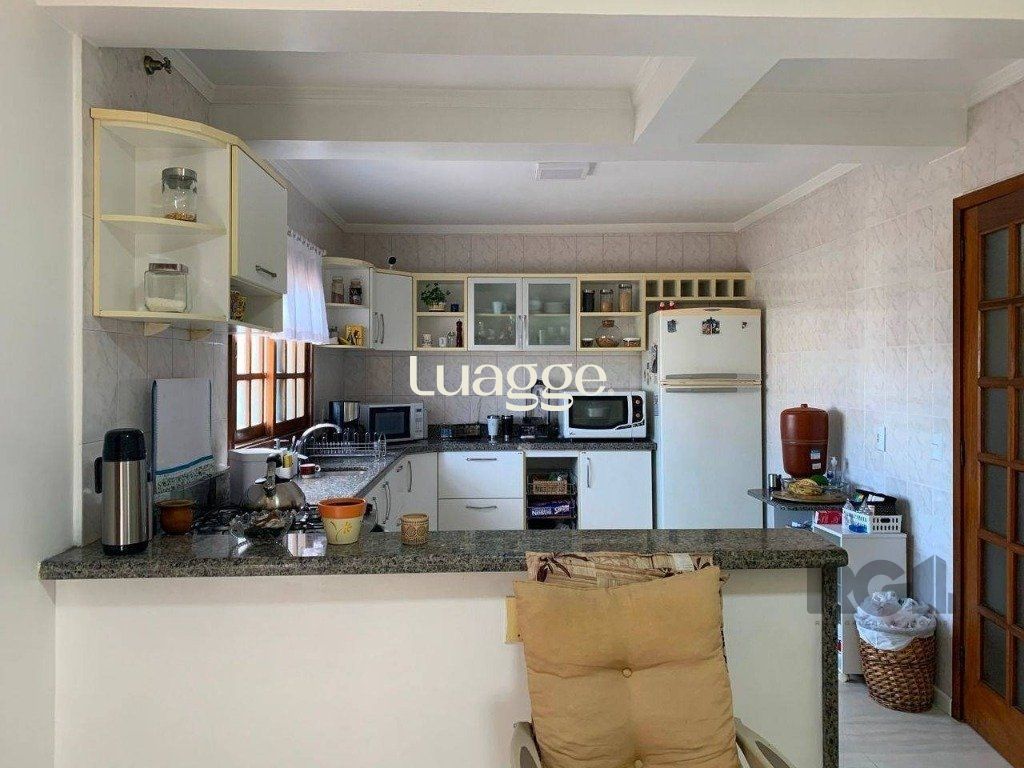 Casa à venda com 4 quartos, 231m² - Foto 8