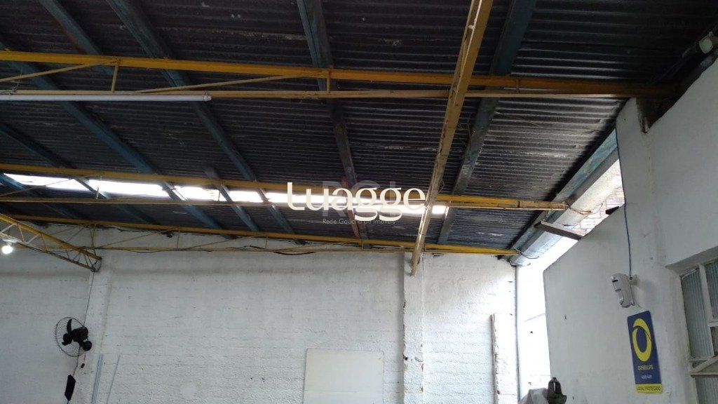 Depósito-Galpão-Armazém à venda, 201m² - Foto 12