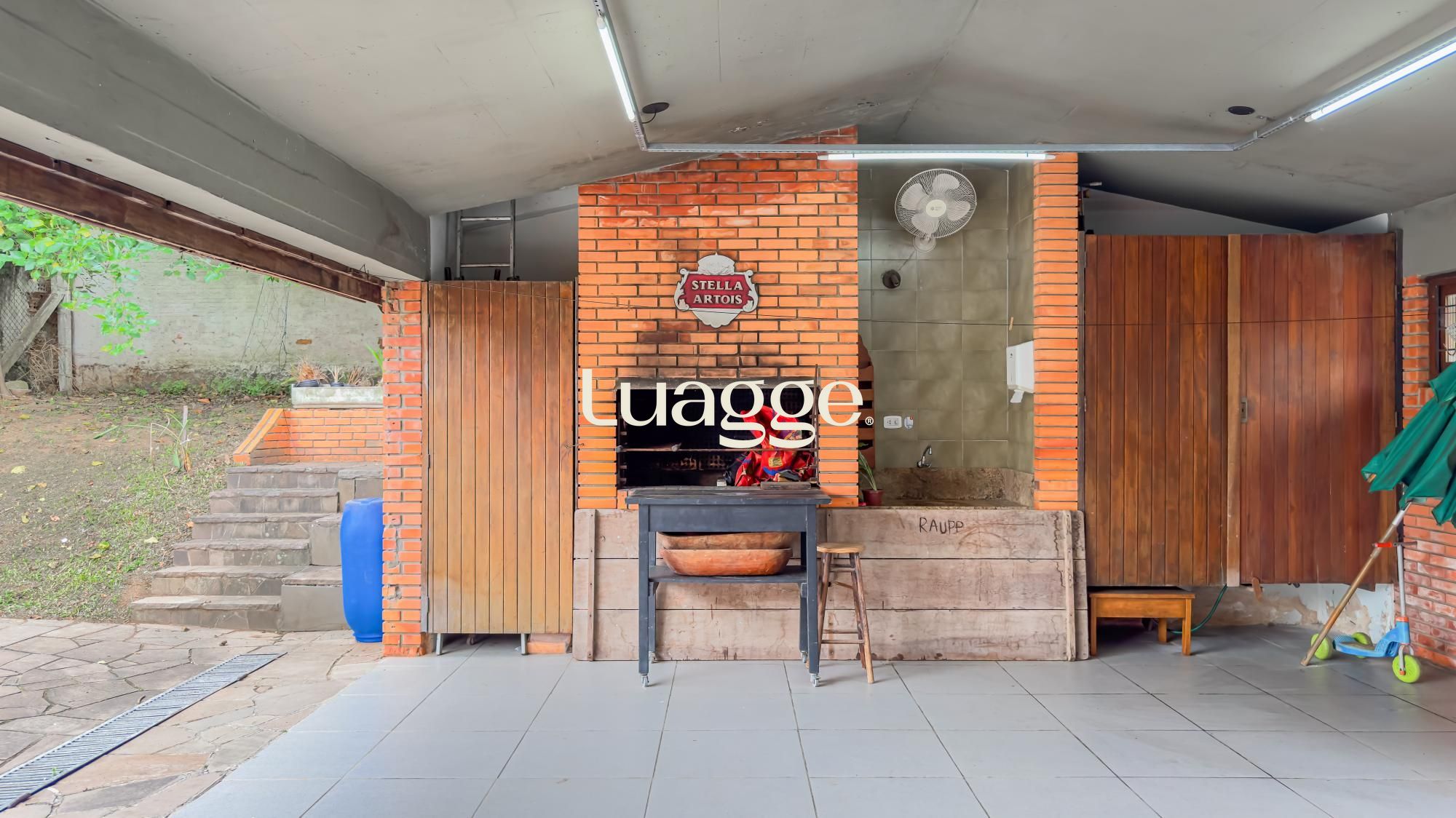 Casa à venda com 3 quartos, 315m² - Foto 11