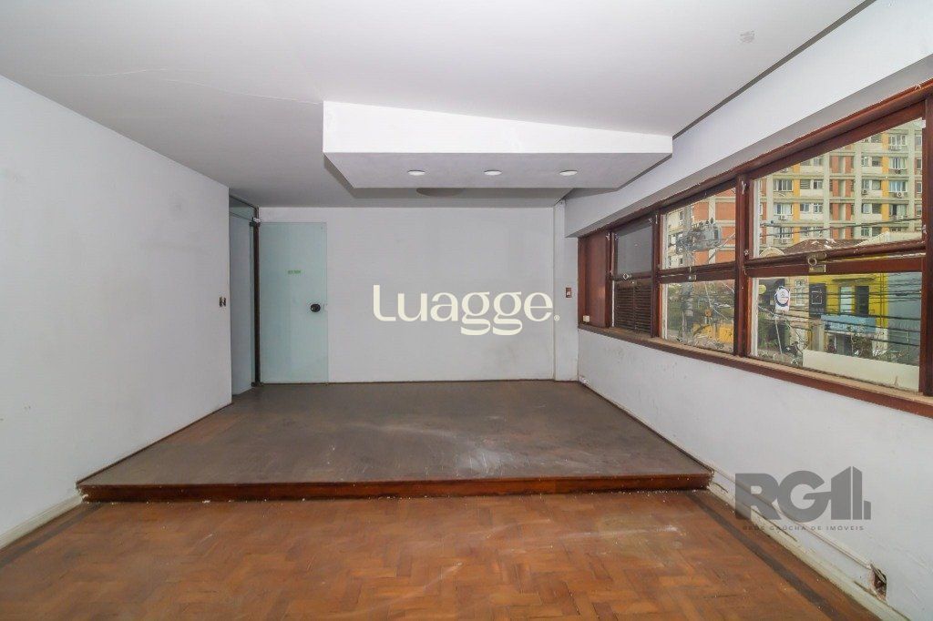 Casa à venda com 5 quartos, 117m² - Foto 38