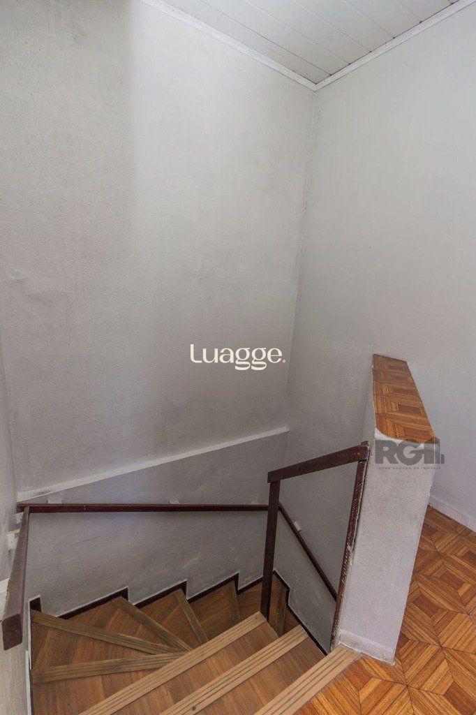 Casa à venda com 5 quartos, 159m² - Foto 46
