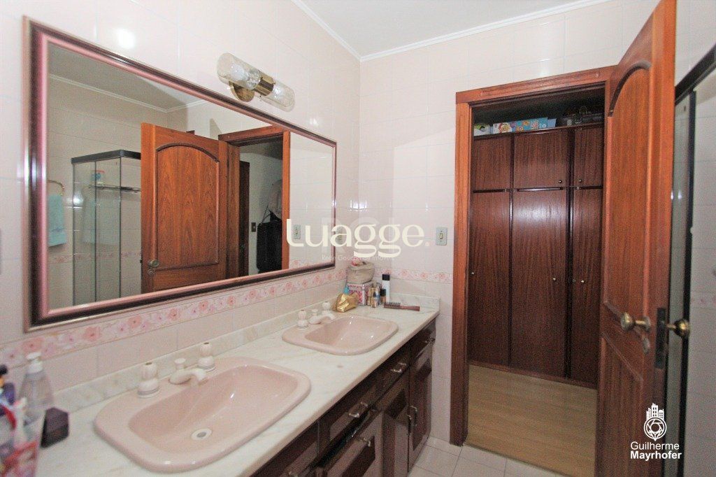Casa à venda com 3 quartos, 325m² - Foto 27