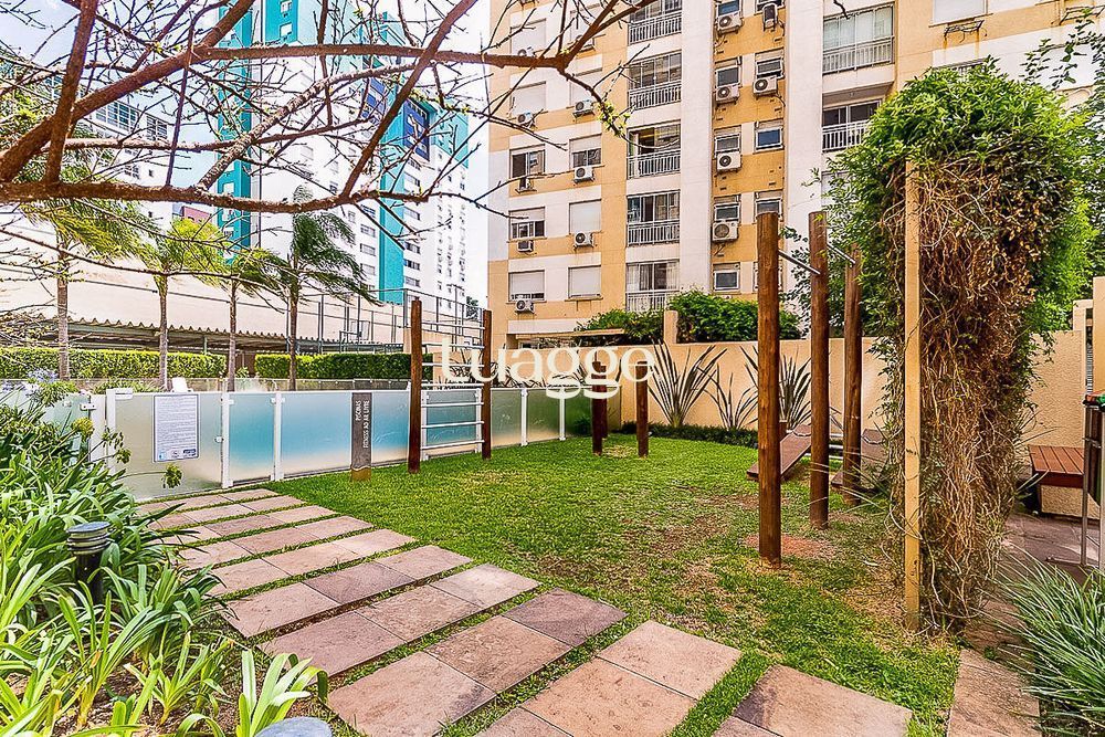 Apartamento à venda com 2 quartos, 64m² - Foto 24