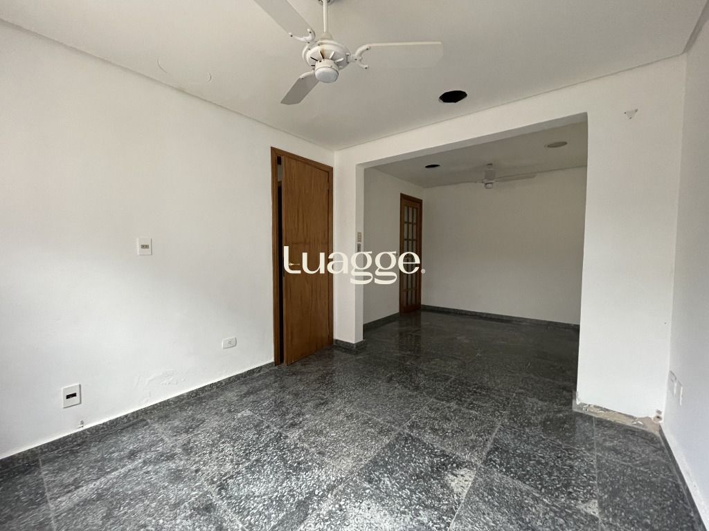 Casa à venda com 6 quartos, 485m² - Foto 25