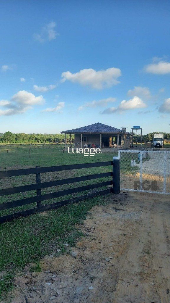 Chácara à venda com 3 quartos, 202m² - Foto 9