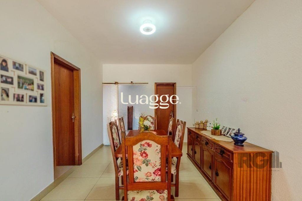 Casa à venda com 3 quartos, 73m² - Foto 8