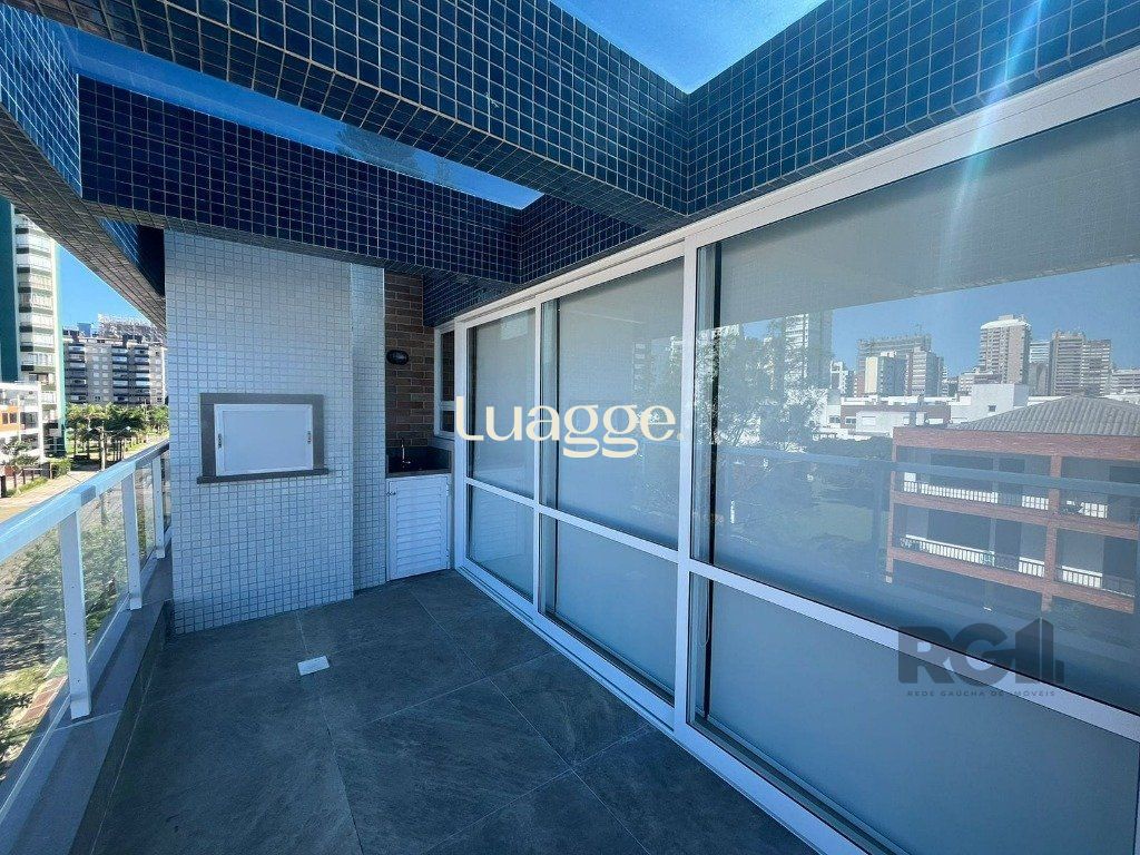 Cobertura à venda com 3 quartos, 217m² - Foto 1
