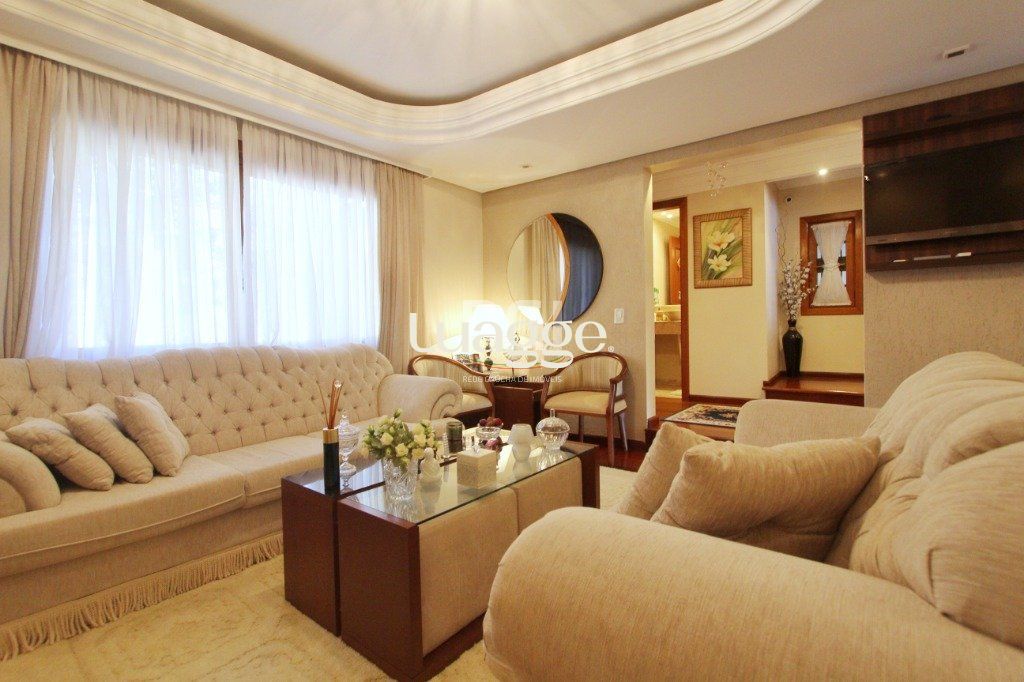 Casa à venda com 3 quartos, 252m² - Foto 5