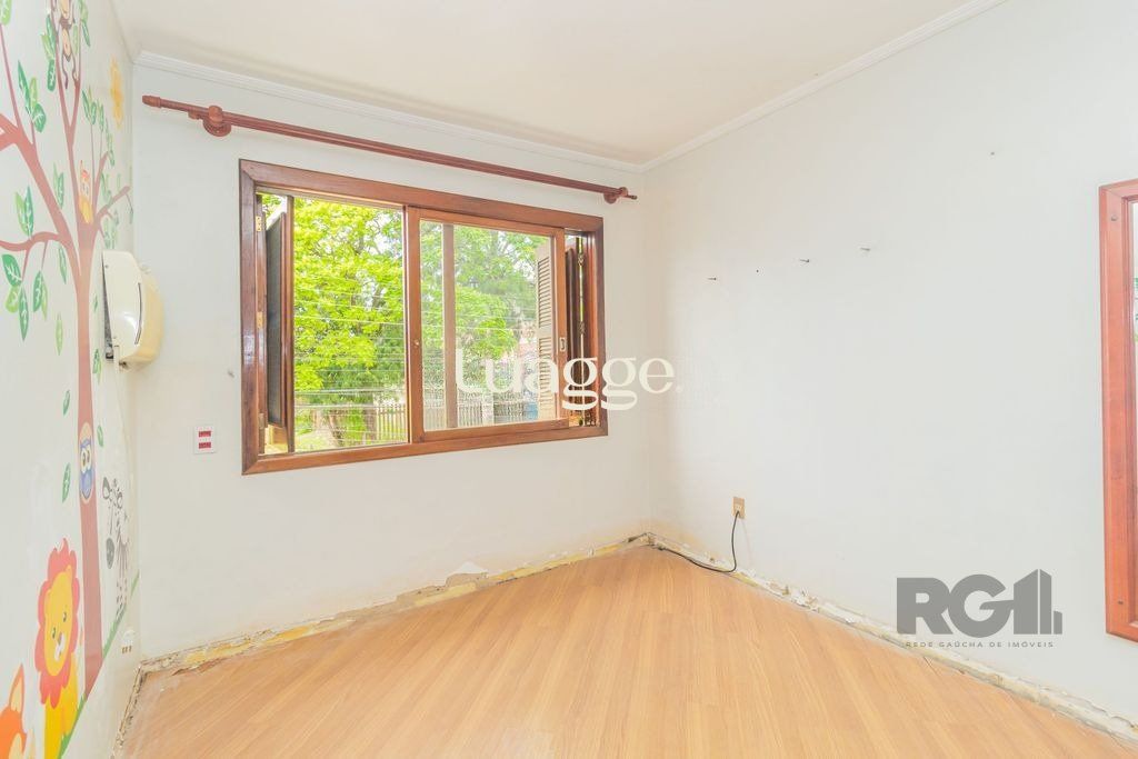 Casa à venda com 3 quartos, 242m² - Foto 17