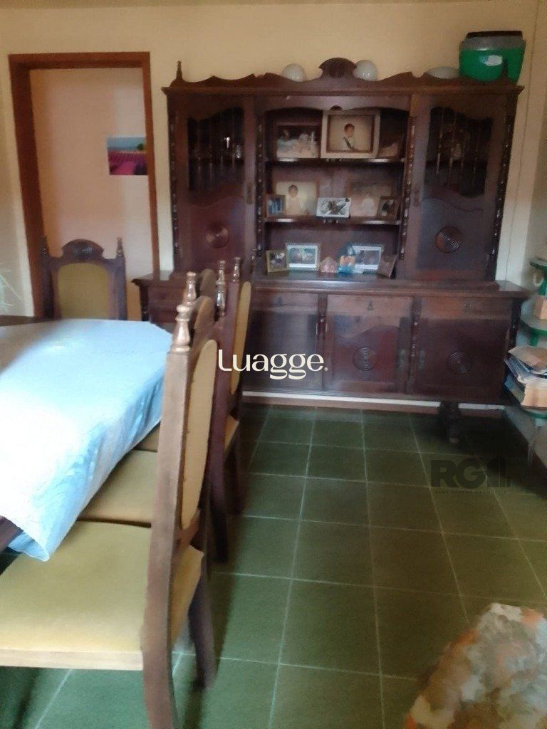 Casa à venda com 4 quartos, 242m² - Foto 9