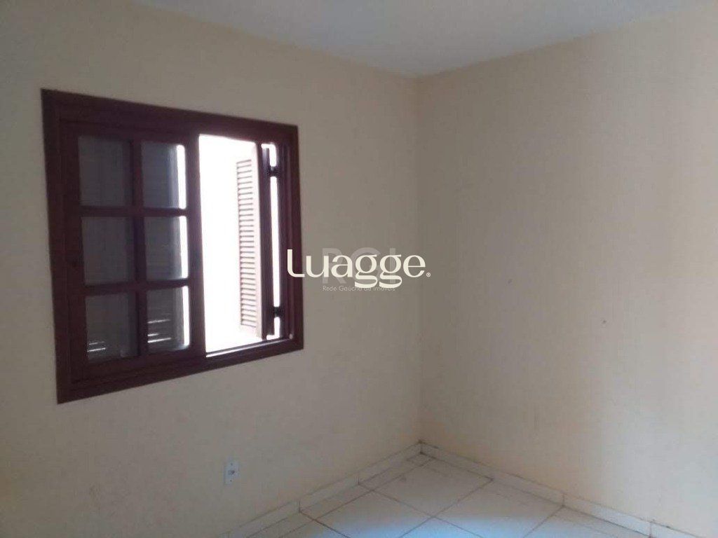 Casa à venda com 6 quartos, 200m² - Foto 23