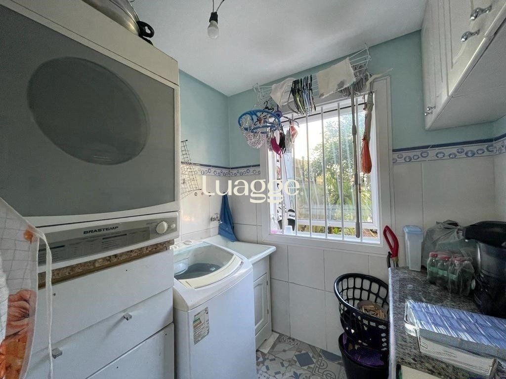 Casa à venda com 3 quartos, 153m² - Foto 13