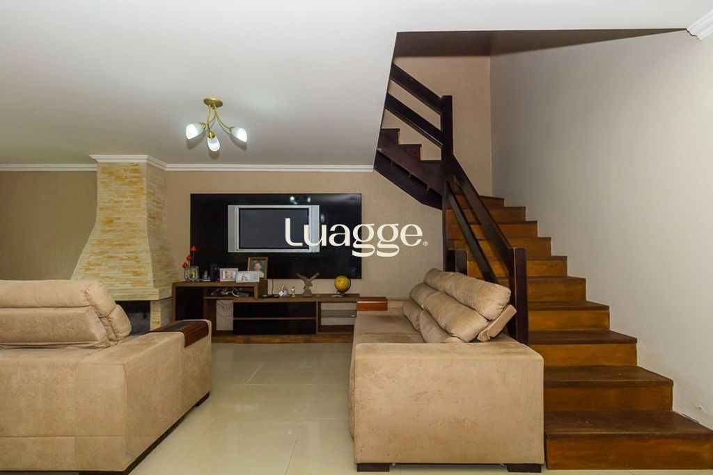 Casa à venda com 4 quartos, 247m² - Foto 3