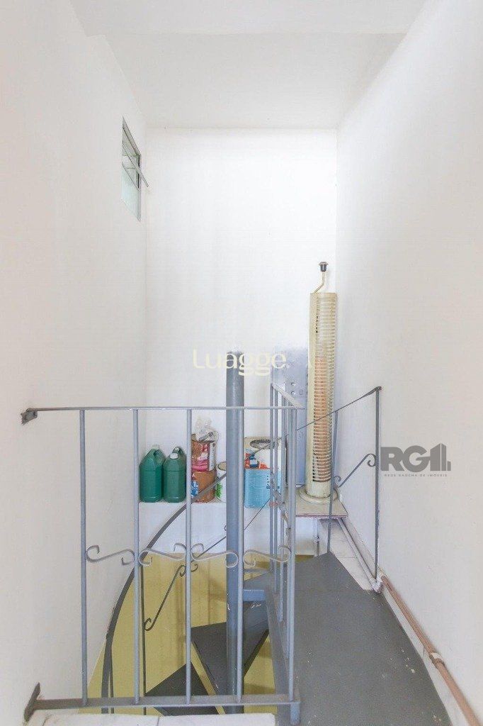 Casa à venda com 4 quartos, 231m² - Foto 18