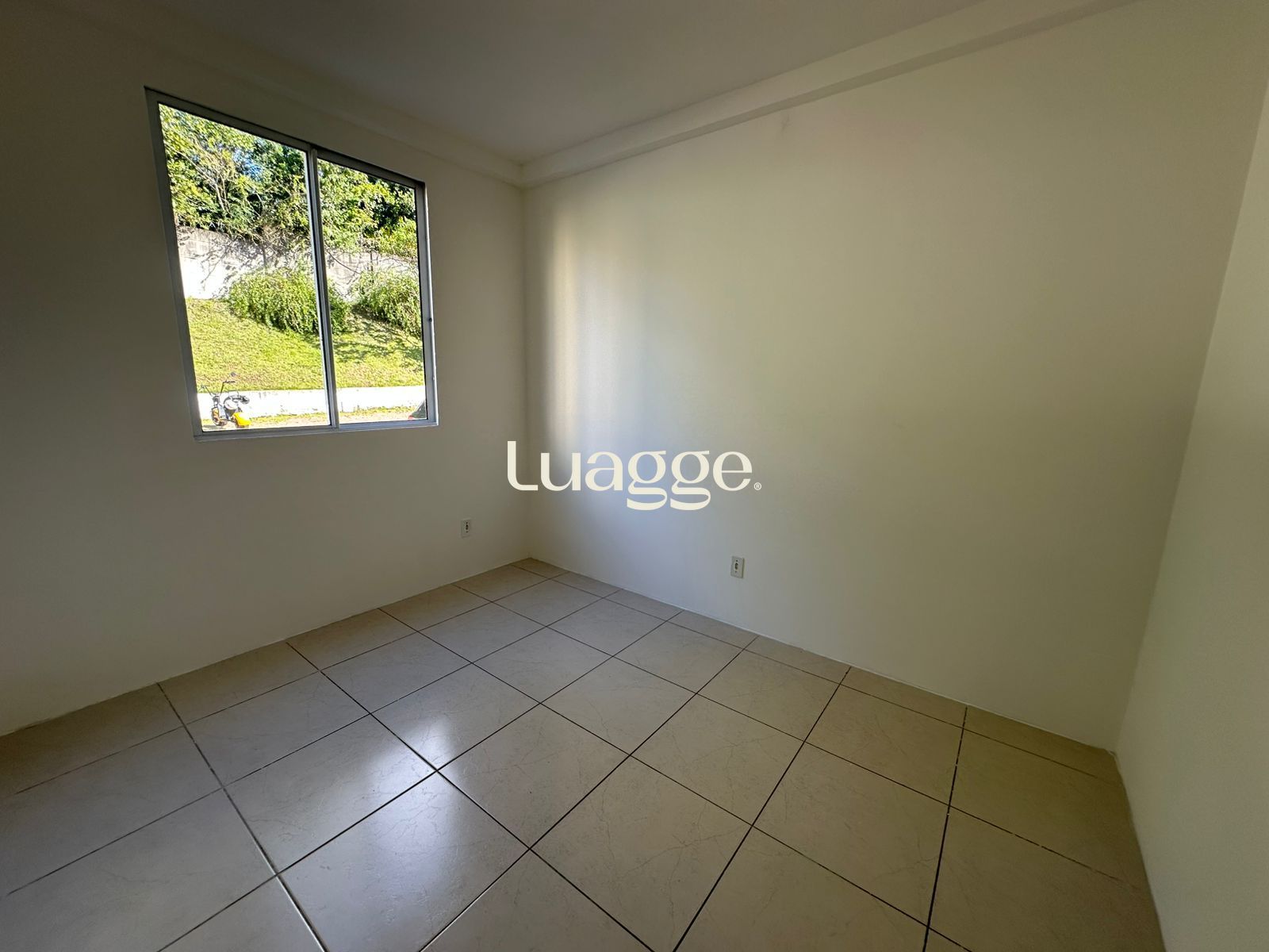 Apartamento à venda com 2 quartos, 45m² - Foto 4