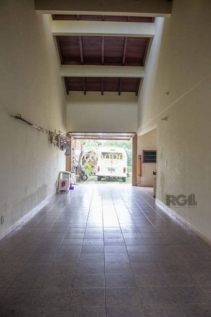 Casa à venda com 4 quartos, 297m² - Foto 23