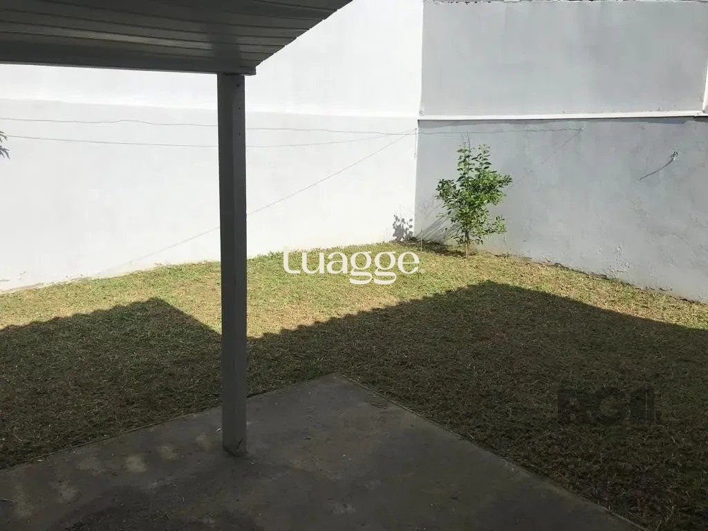 Casa à venda com 2 quartos, 42m² - Foto 11