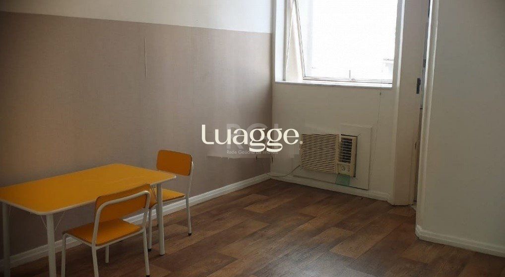 Sala-Conjunto, 32 m² - Foto 1