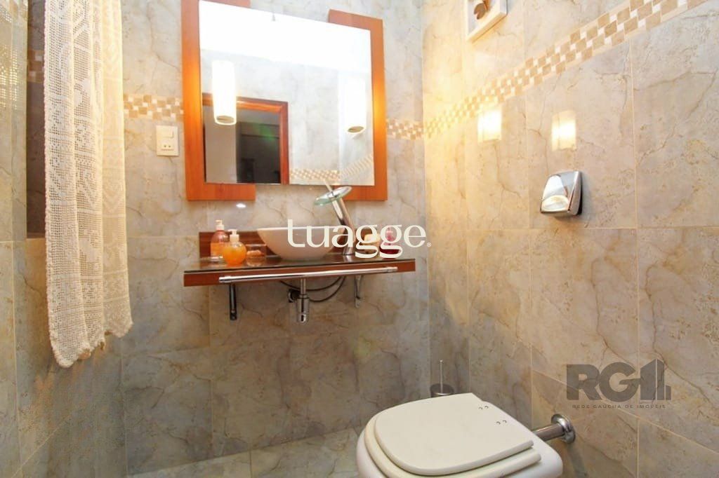 Casa à venda com 3 quartos, 274m² - Foto 6